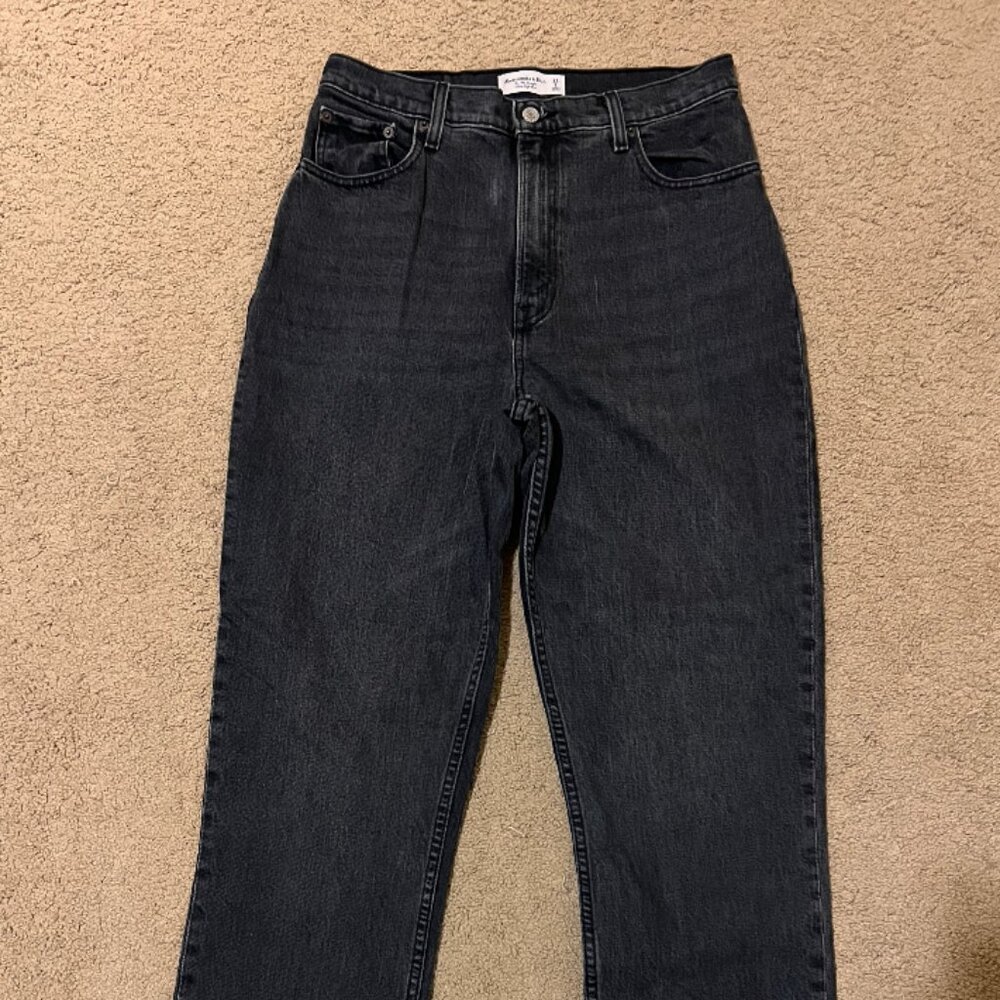 Abercrombie & Fitch CURVE LOVE The '90s Straight Ultra High Rise Jeans